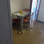Casa Garibaldi * Leni