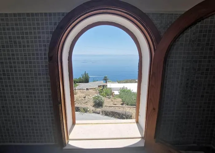 Casa Garibaldi * Leni